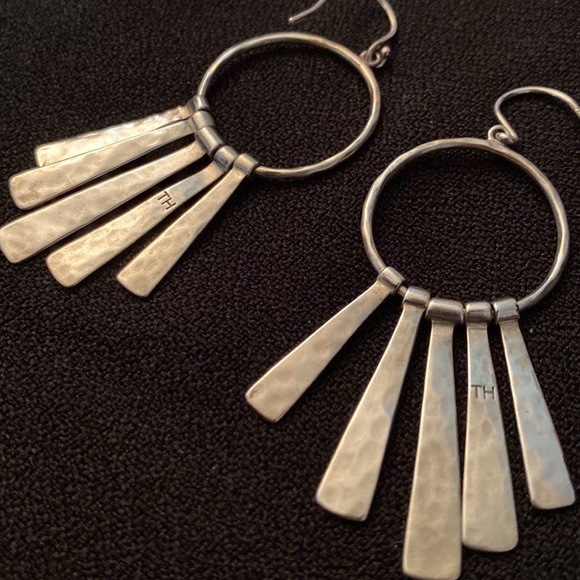 Silpada Nod to Mod Earrings, W3275. - Picture 4 of 4